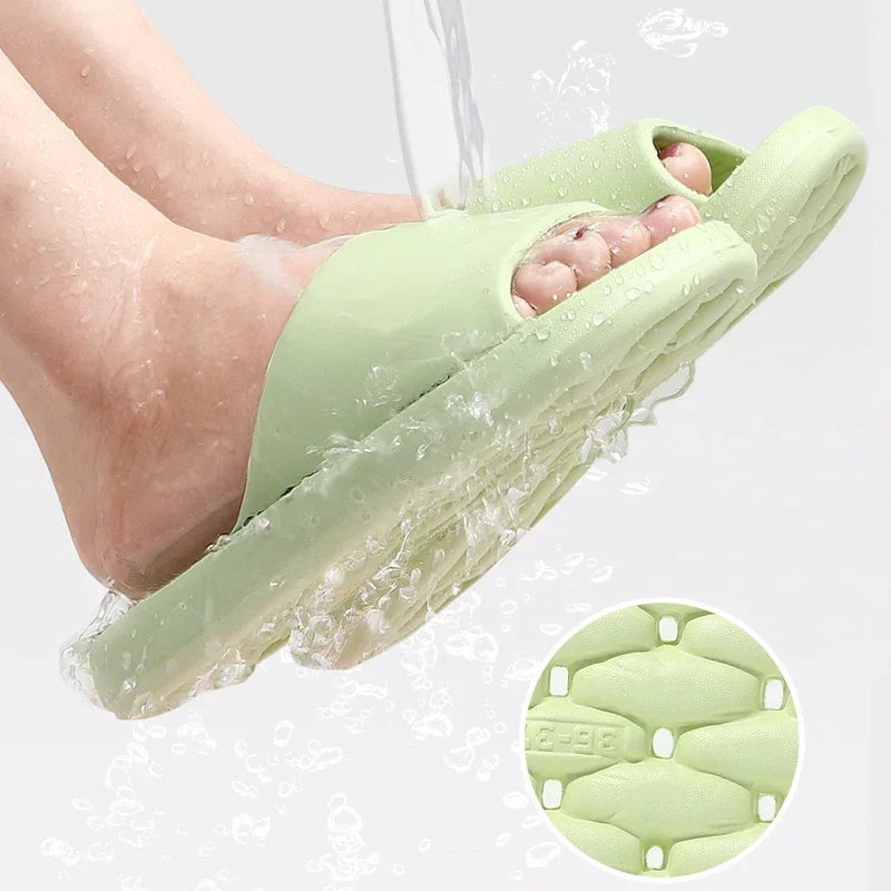 Man Slippers for Men Anti-slip Men's Summer Slippers Mute House Shoes Hollow Flip Flop Wear-resistant Bathroom Mop The New 2024